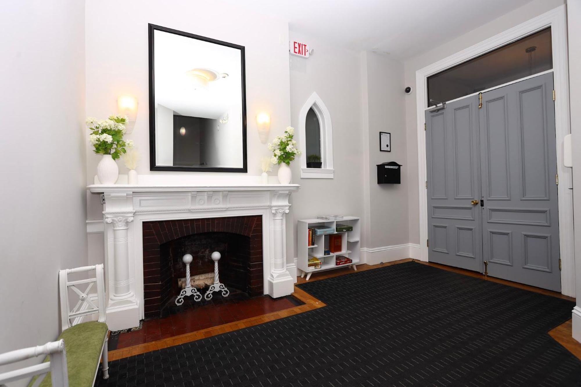 Stylish Newbury Street Studio, #11 Boston Buitenkant foto